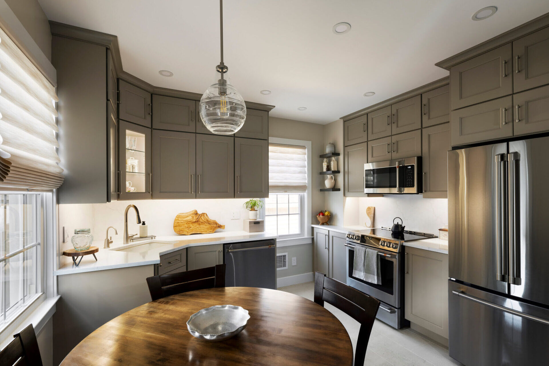 Kitchen1 resized 15MB